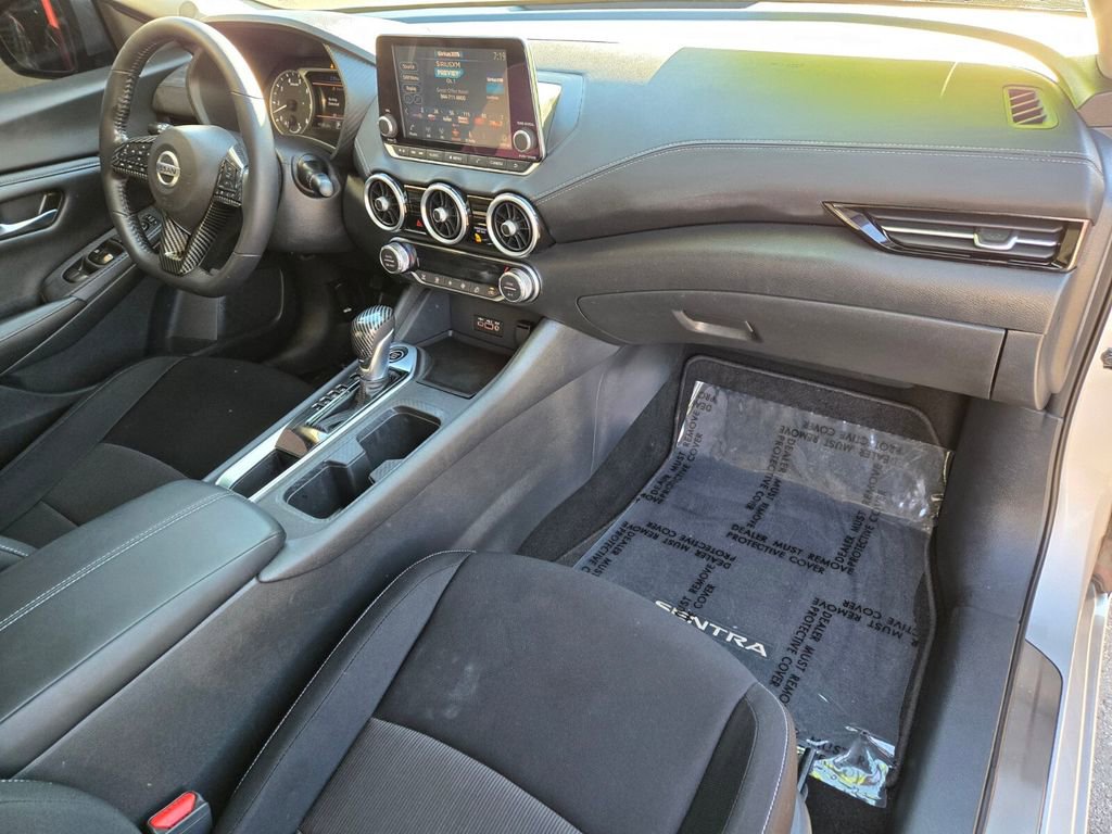 Used 2020 Nissan Sentra SV FWD image 20