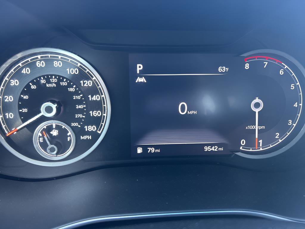 Used 2023 Genesis G70 2.0T w/ Sport Prestige Package AWD/4WD image 21