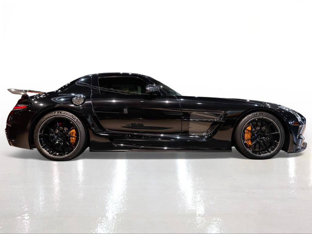 Used 2014 Mercedes-Benz SLS AMG Black Series image 9