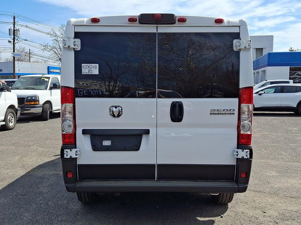 Used 2025 RAM ProMaster 2500 w/ U-Haul Equipment Group image 8