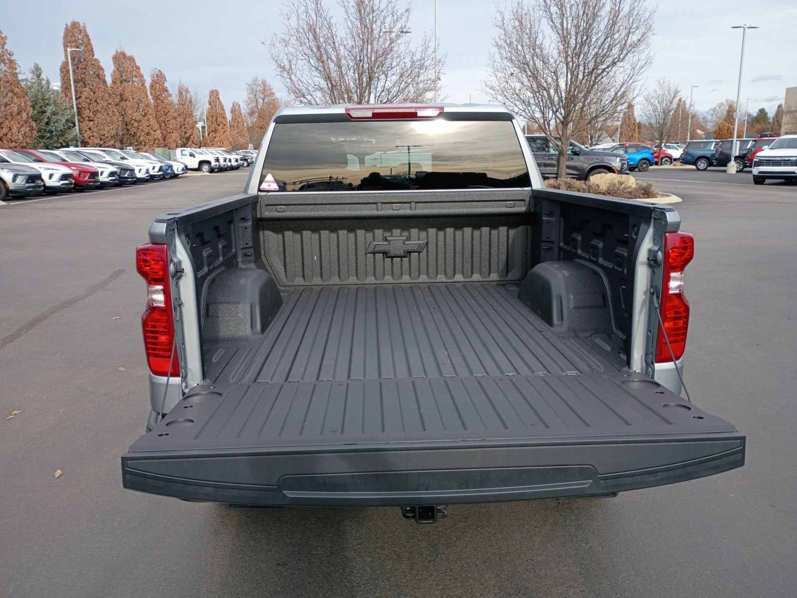 New 2026 Chevrolet Silverado 1500 Custom Trail Boss w/ Dark Appearance Package image 13