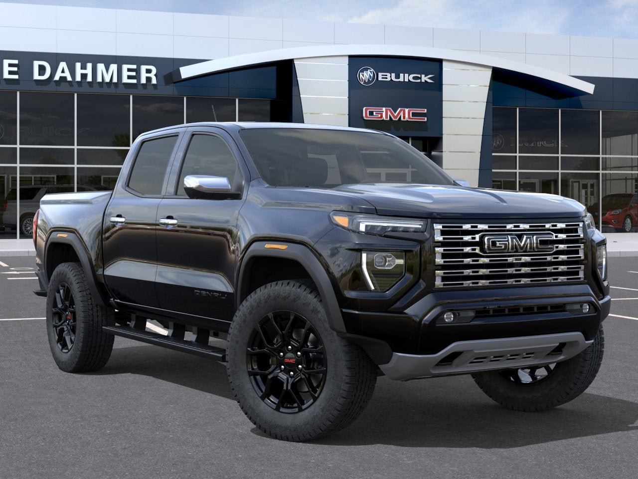 New 2026 GMC Canyon Denali w/ LPO, Denali Black Edition AWD/4WD image 7