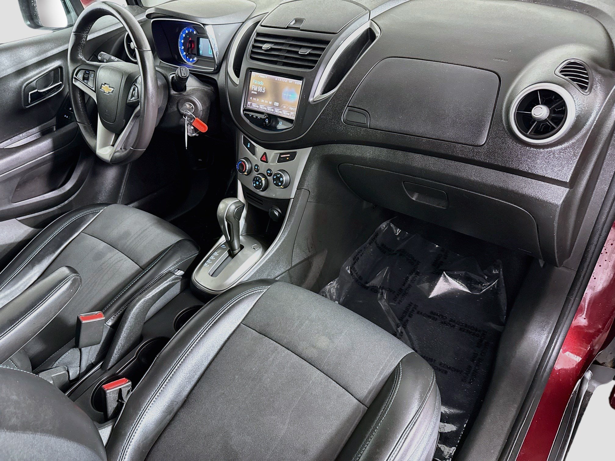 Used 2016 Chevrolet Trax LT w/ LT Convenience Package AWD/4WD image 29