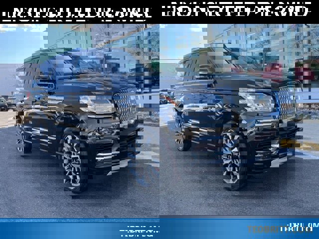 Used 2021 Lincoln Navigator Reserve w/ Luxury Package