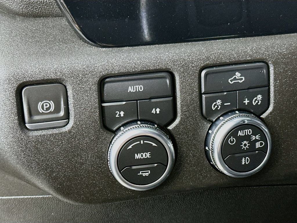 Used 2023 GMC Sierra 1500 Elevation AWD/4WD image 17