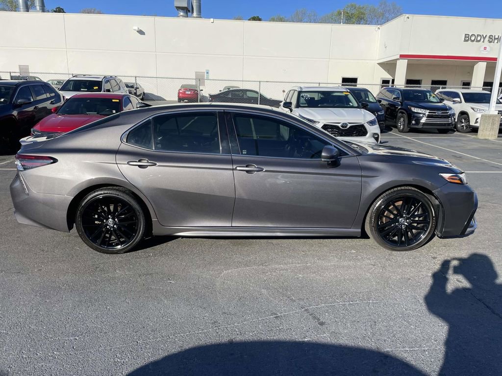 Used 2021 Toyota Camry XSE image 11