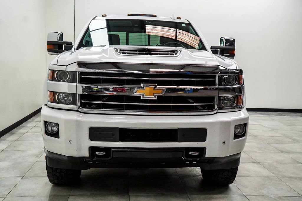 Used 2019 Chevrolet Silverado 3500 High Country w/ Duramax Plus Package image 5
