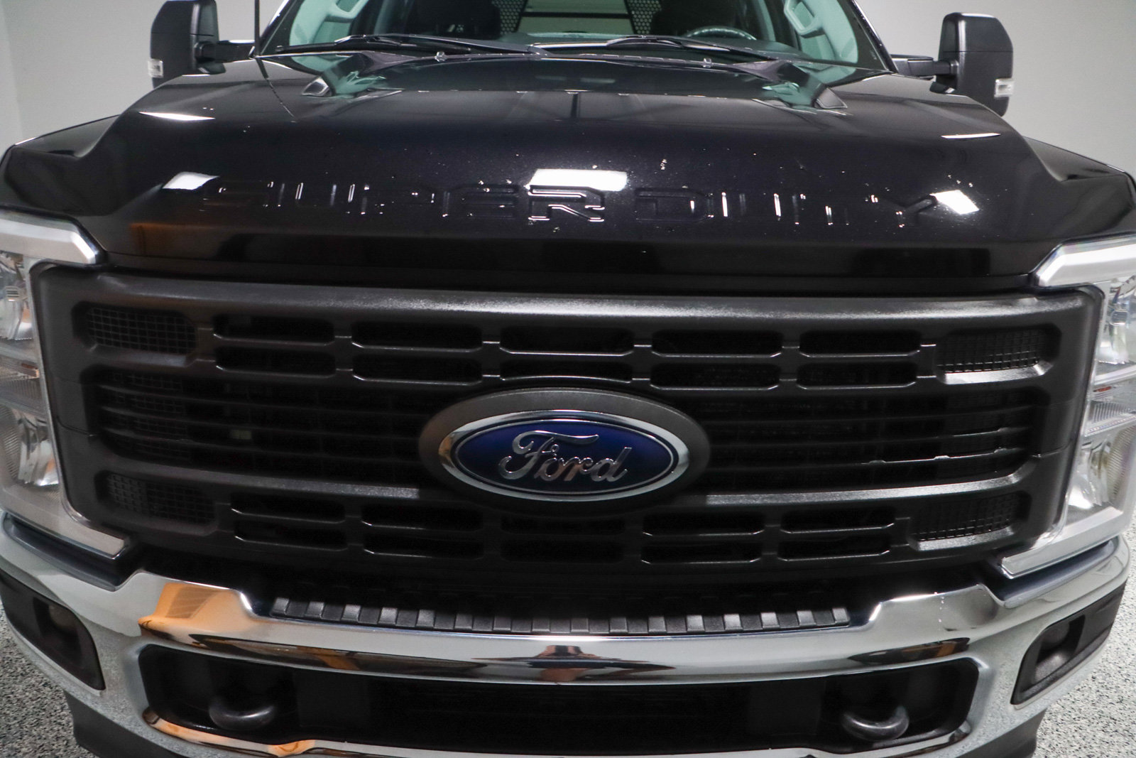 Used 2023 Ford F350 XL w/ XL Chrome Package AWD/4WD image 4