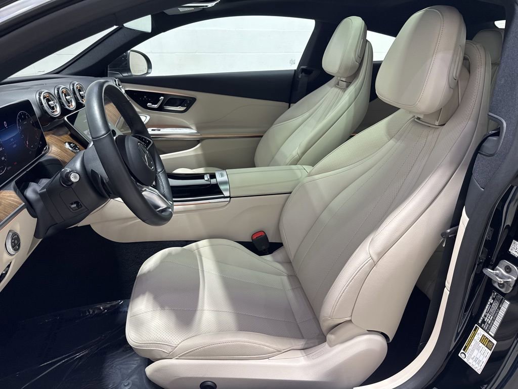 Used 2025 Mercedes-Benz CLE 300 4MATIC Coupe image 14