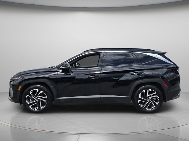 Used 2025 Hyundai Tucson Limited FWD image 3