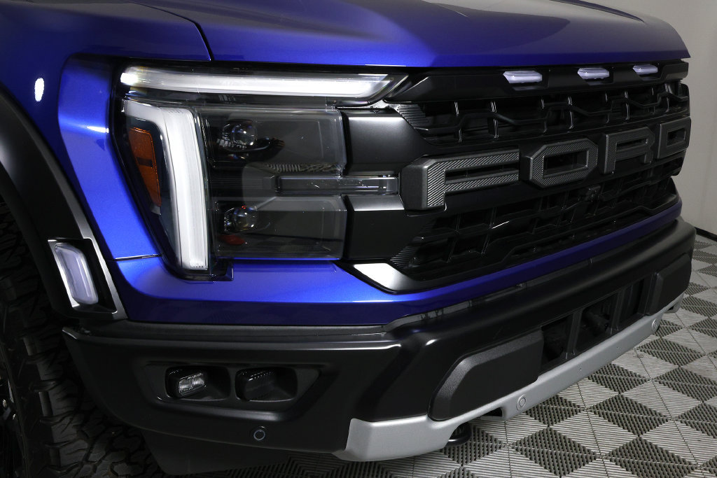 Used 2026 Ford F150 Raptor AWD/4WD image 38