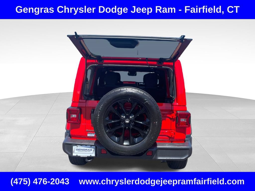 Certified 2025 Jeep Wrangler Unlimited Sahara AWD/4WD image 26