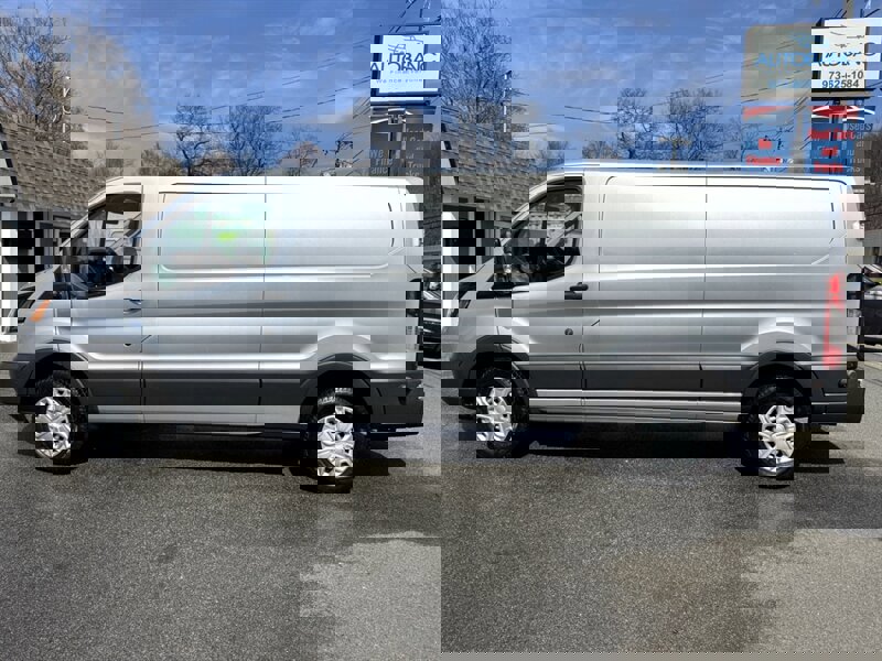 Used 2018 Ford Transit 350 148 Low Roof image 8