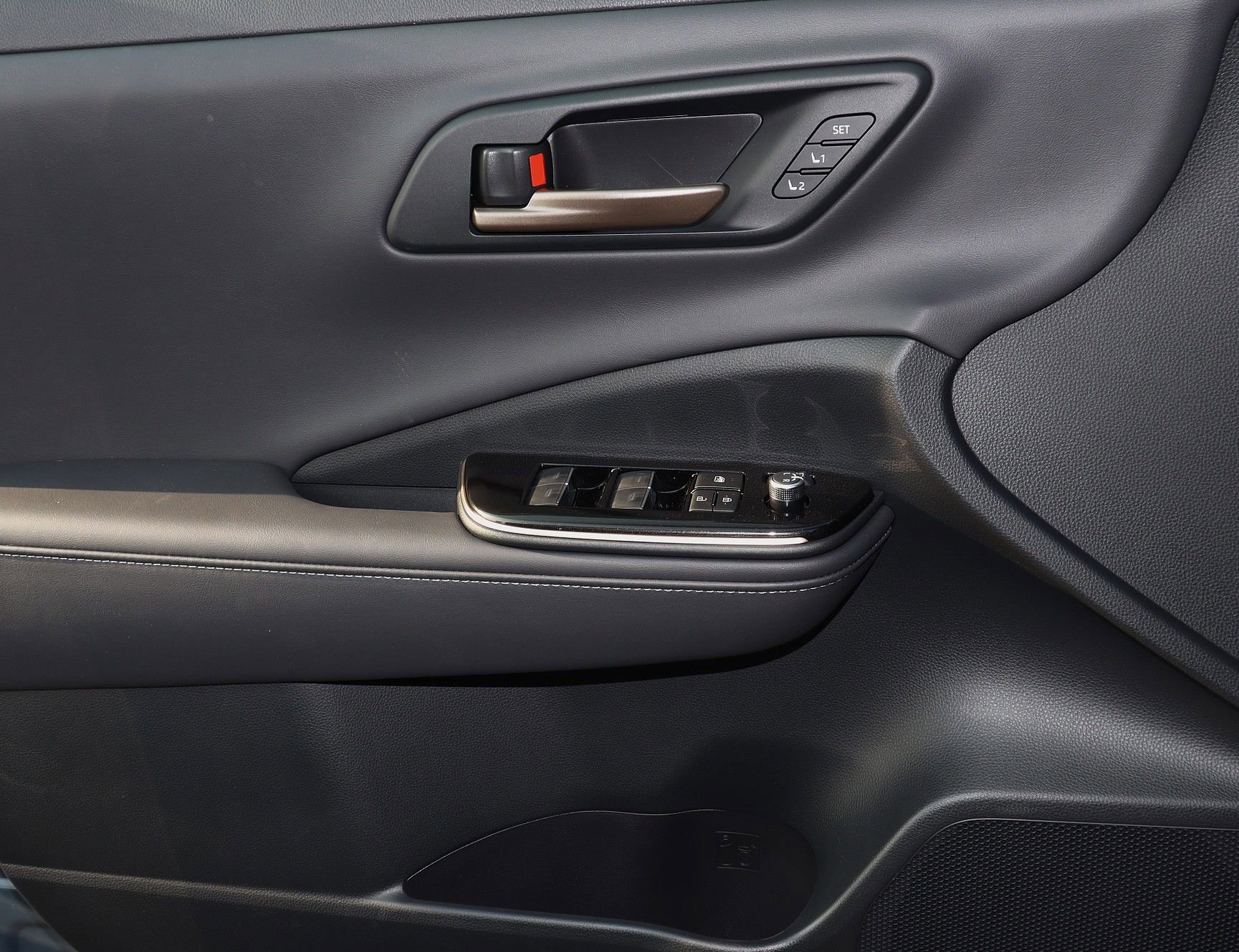 New 2026 Toyota Crown Limited image 14