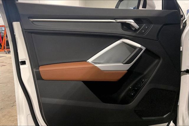 Certified 2022 Audi Q3 2.0T Premium image 23