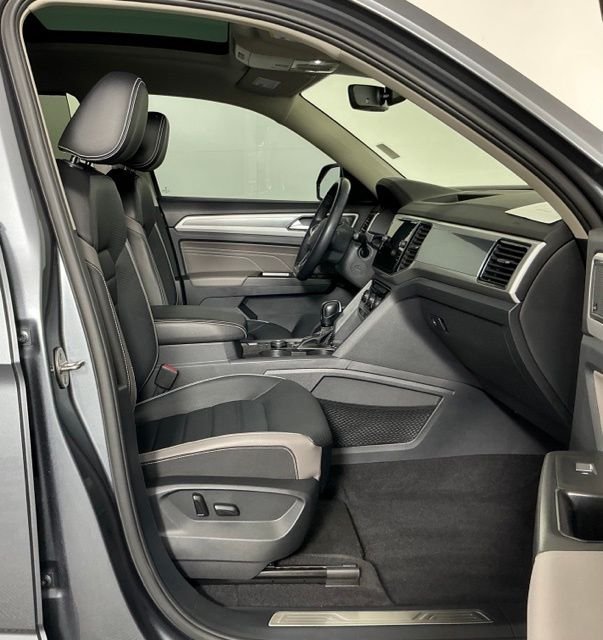 Used 2022 Volkswagen Atlas SEL Premium AWD/4WD image 26