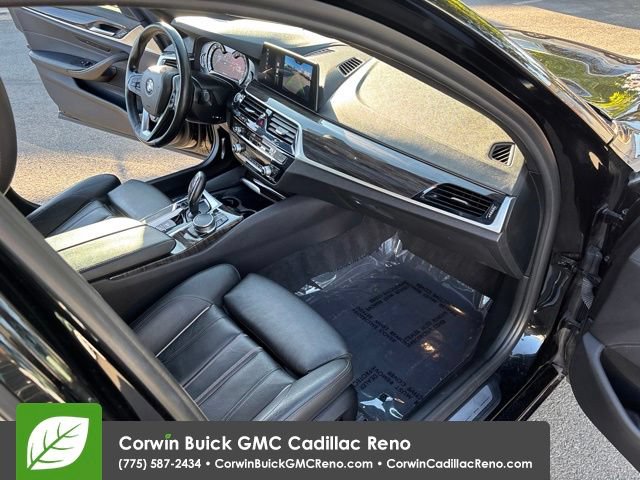 Used 2018 BMW 530i xDrive AWD/4WD image 36