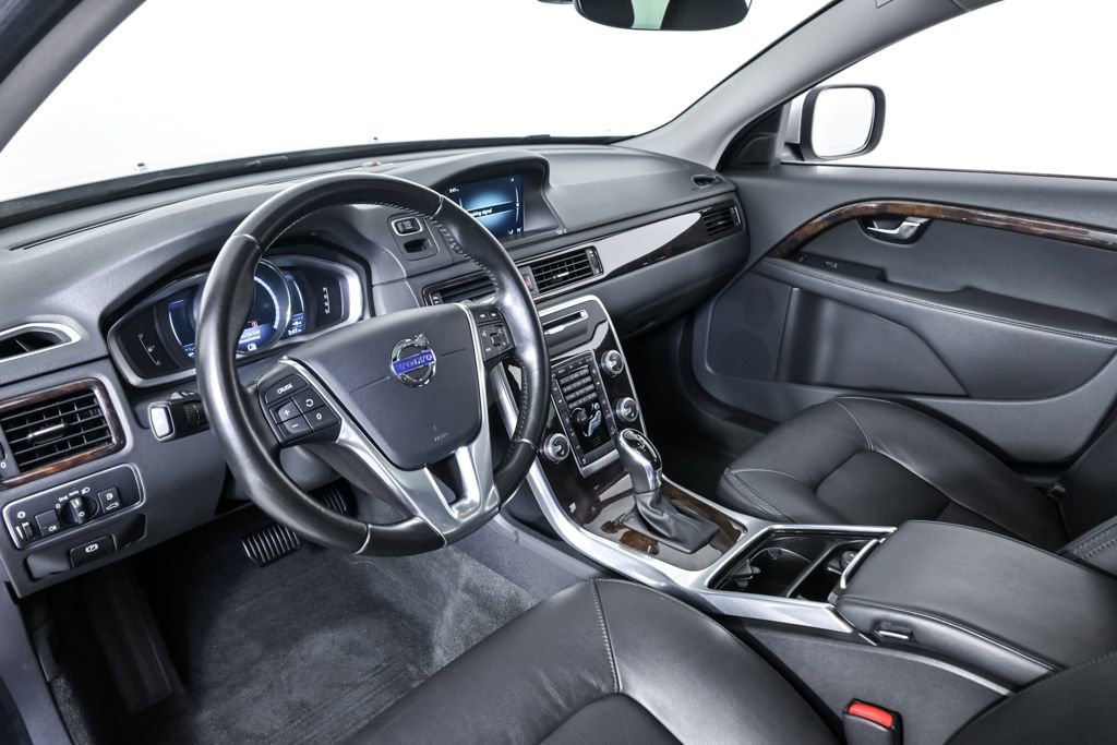 Used 2016 Volvo XC70 T5 Premier w/ Proximity Package AWD/4WD image 5