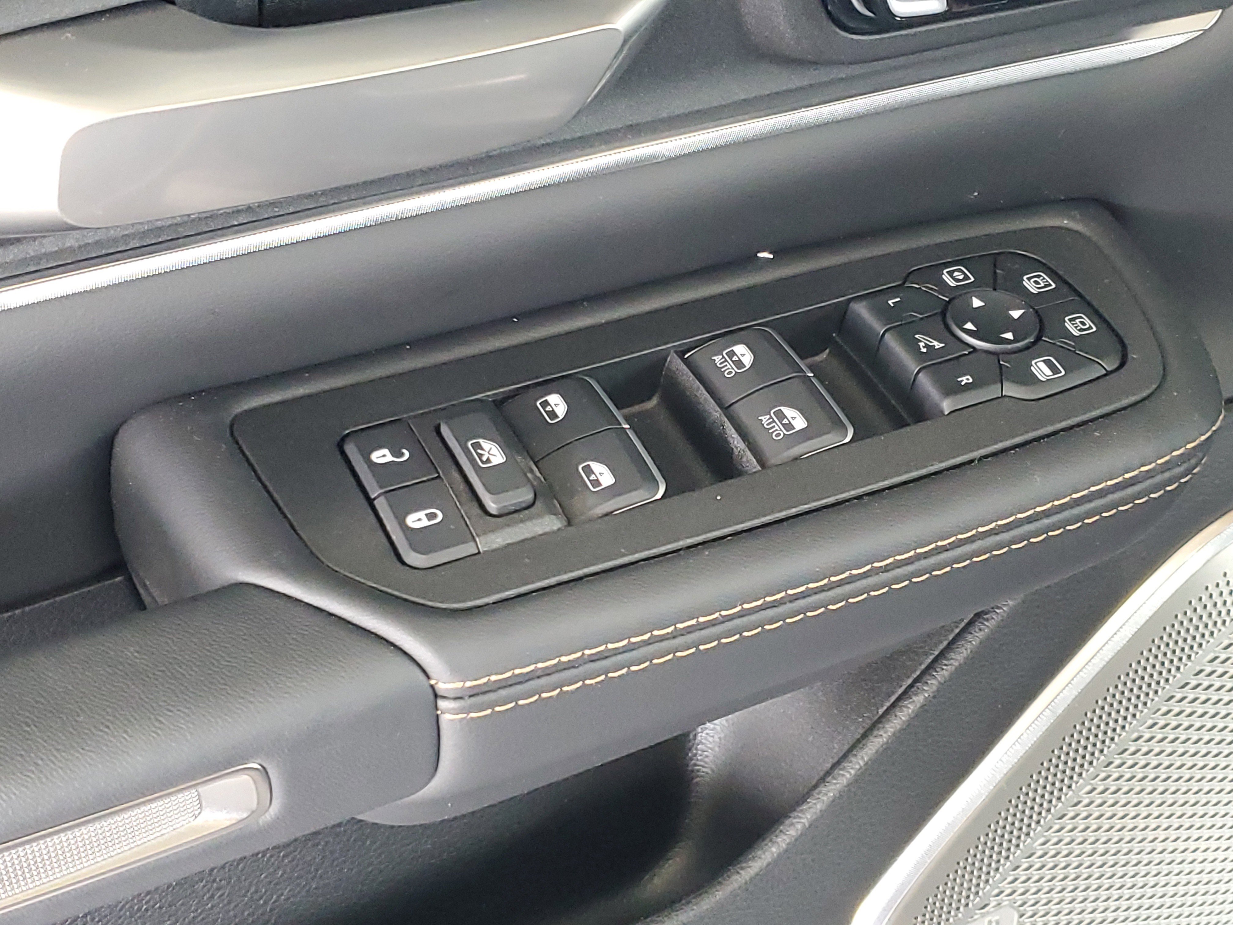 Used 2026 RAM 1500 Tungsten w/ Towing Technology Group image 16