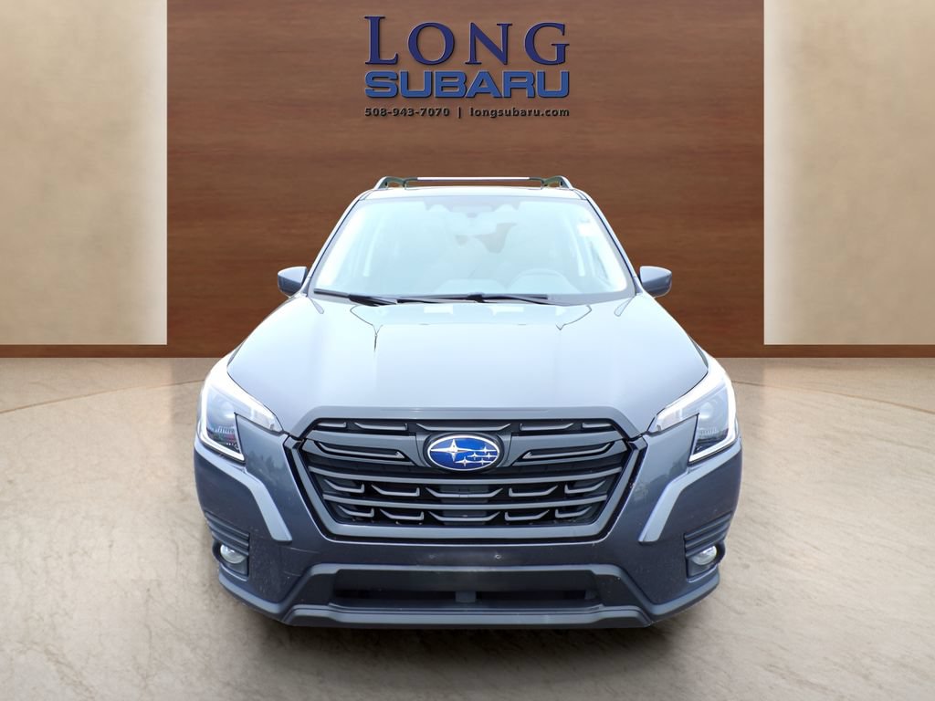 Used 2023 Subaru Forester Premium AWD/4WD image 4
