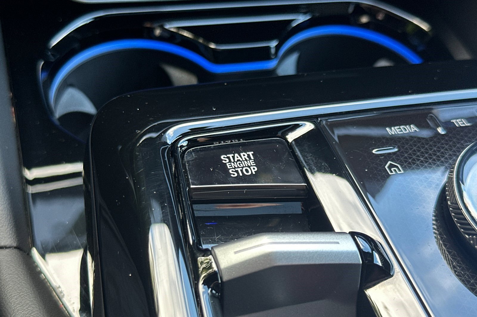 Used 2026 BMW 540i xDrive w/ M Sport Package AWD/4WD image 28