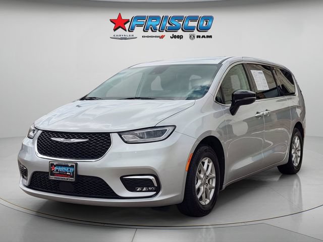 Certified 2024 Chrysler Pacifica Touring-L FWD image 3
