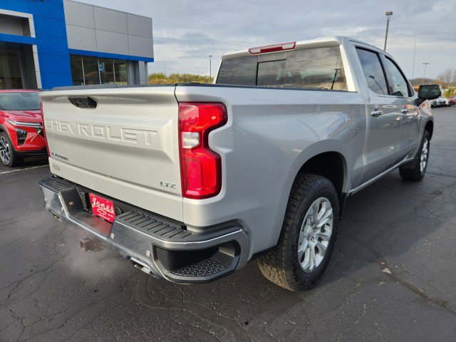 Used 2022 Chevrolet Silverado 1500 LTZ w/ LTZ Premium Package image 5