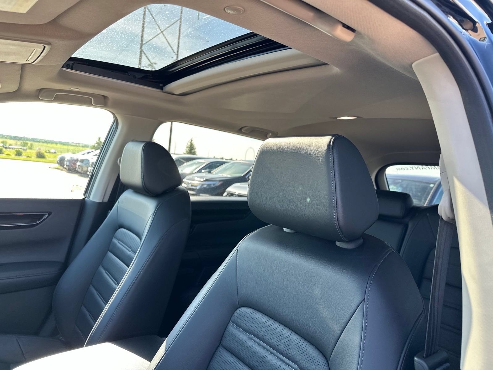 Used 2023 Honda CR-V EX-L image 12