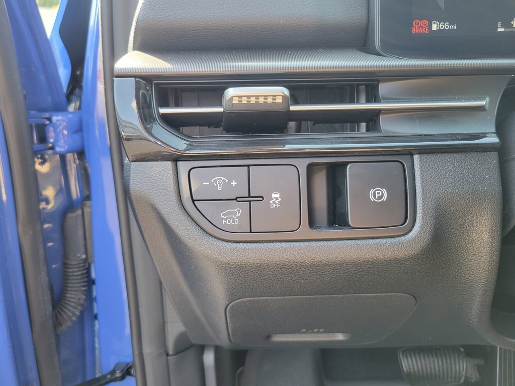 Used 2026 Kia Sportage SX FWD image 30