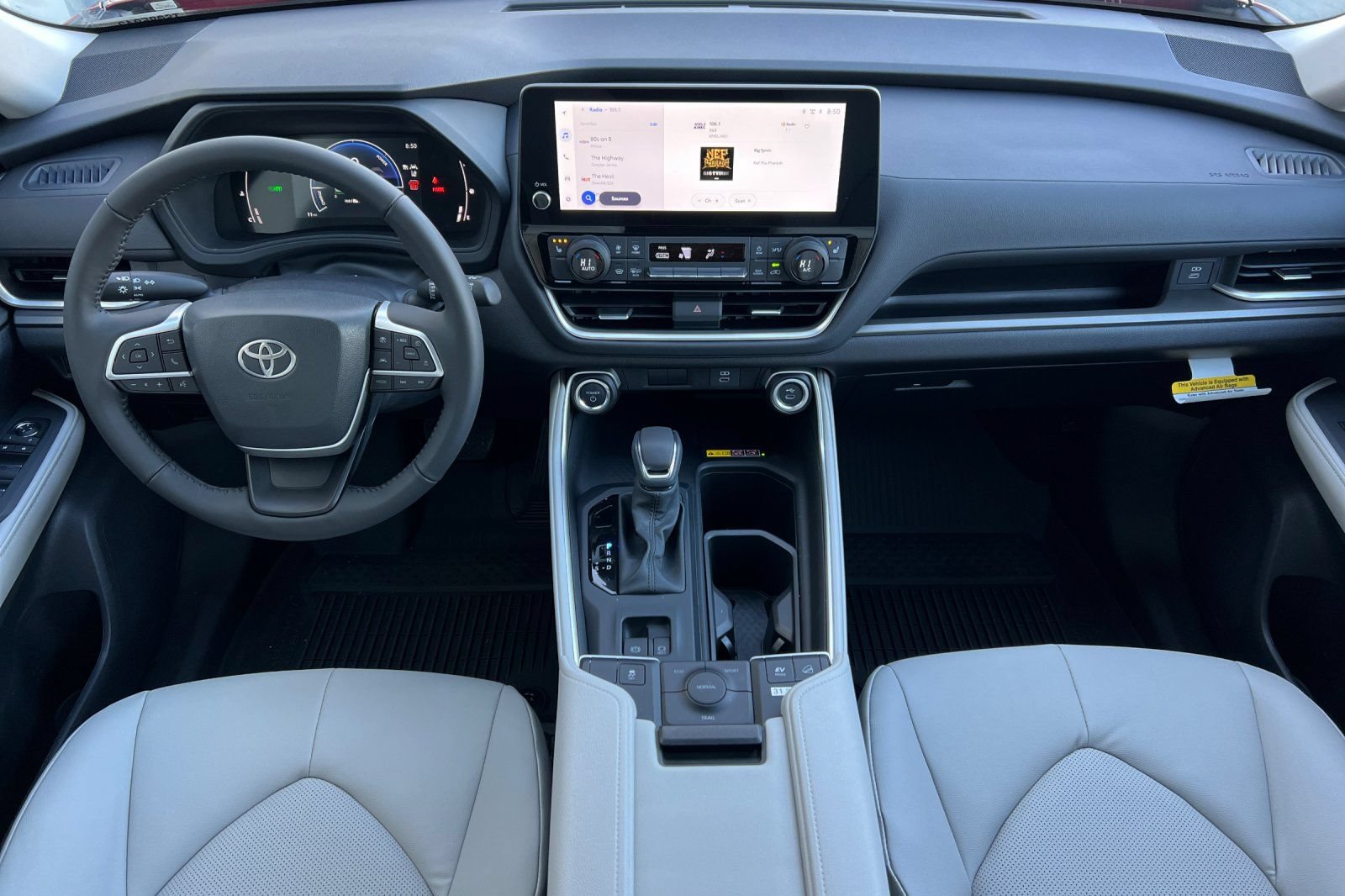 New 2026 Toyota Grand Highlander AWD Hybrid image 10