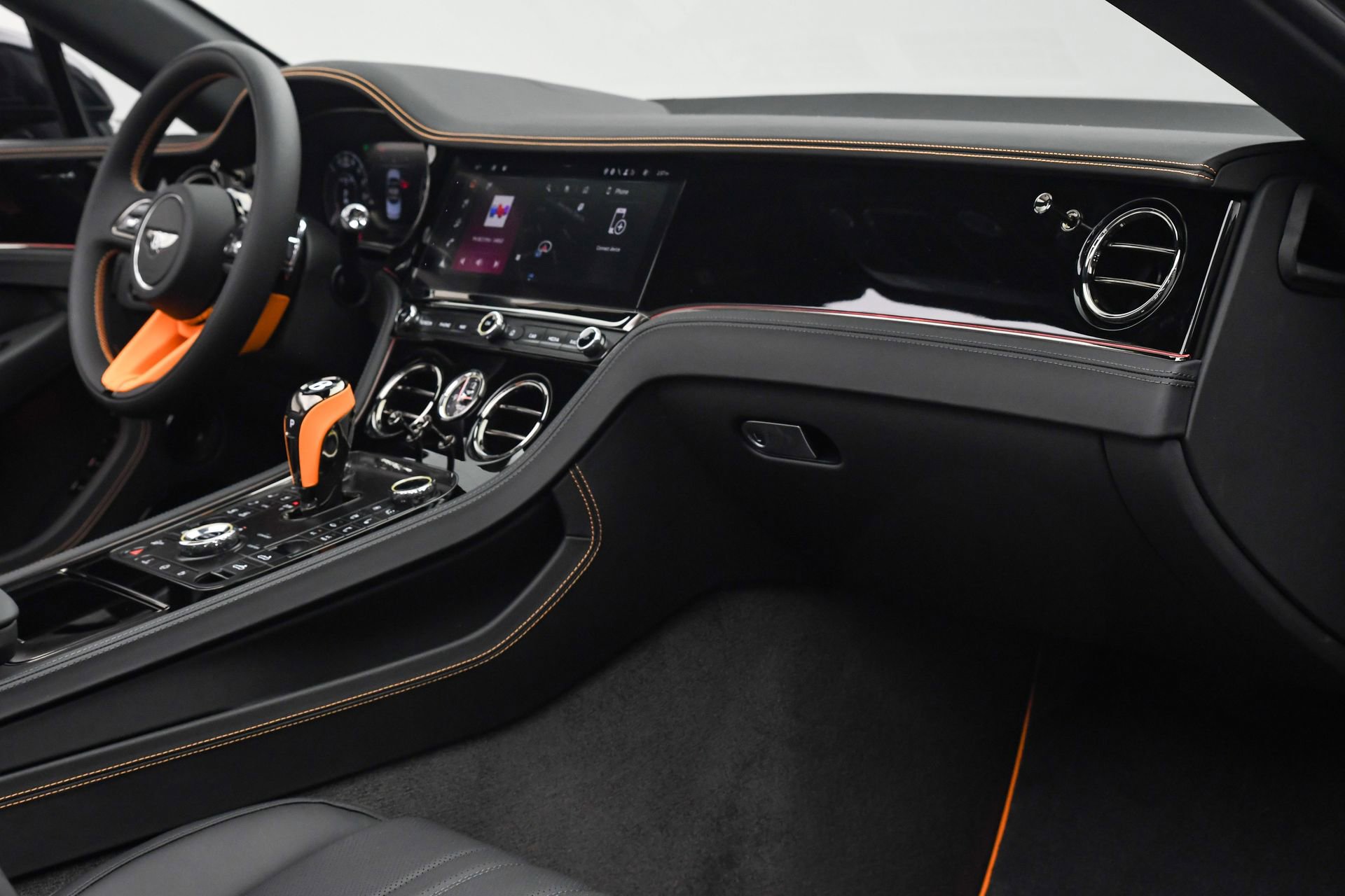 New 2025 Bentley Continental GTC image 20