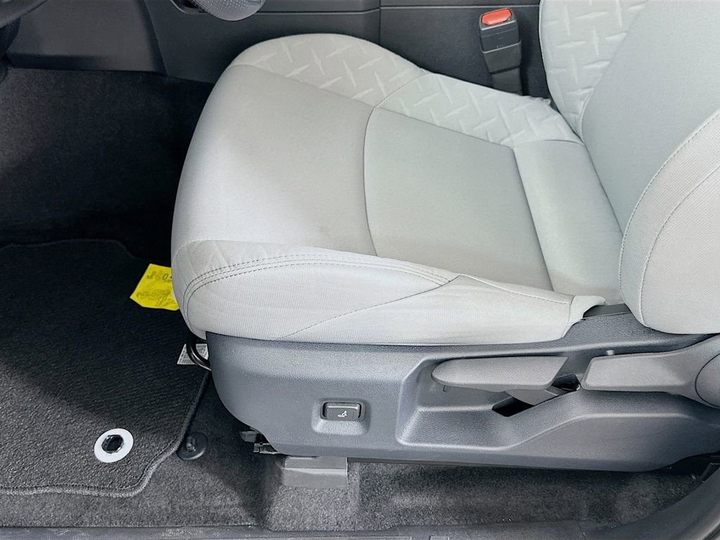 Certified 2025 Toyota Tacoma SR5 image 19