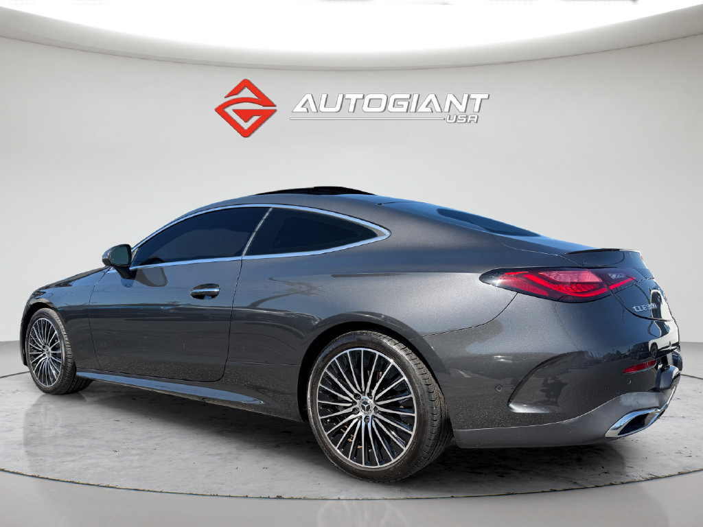 Used 2024 Mercedes-Benz CLE 300 4MATIC Coupe image 2