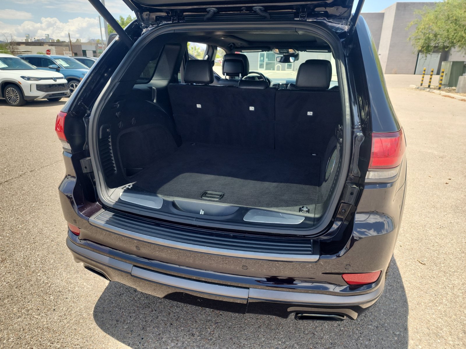 Used 2020 Jeep Grand Cherokee High Altitude AWD/4WD image 34