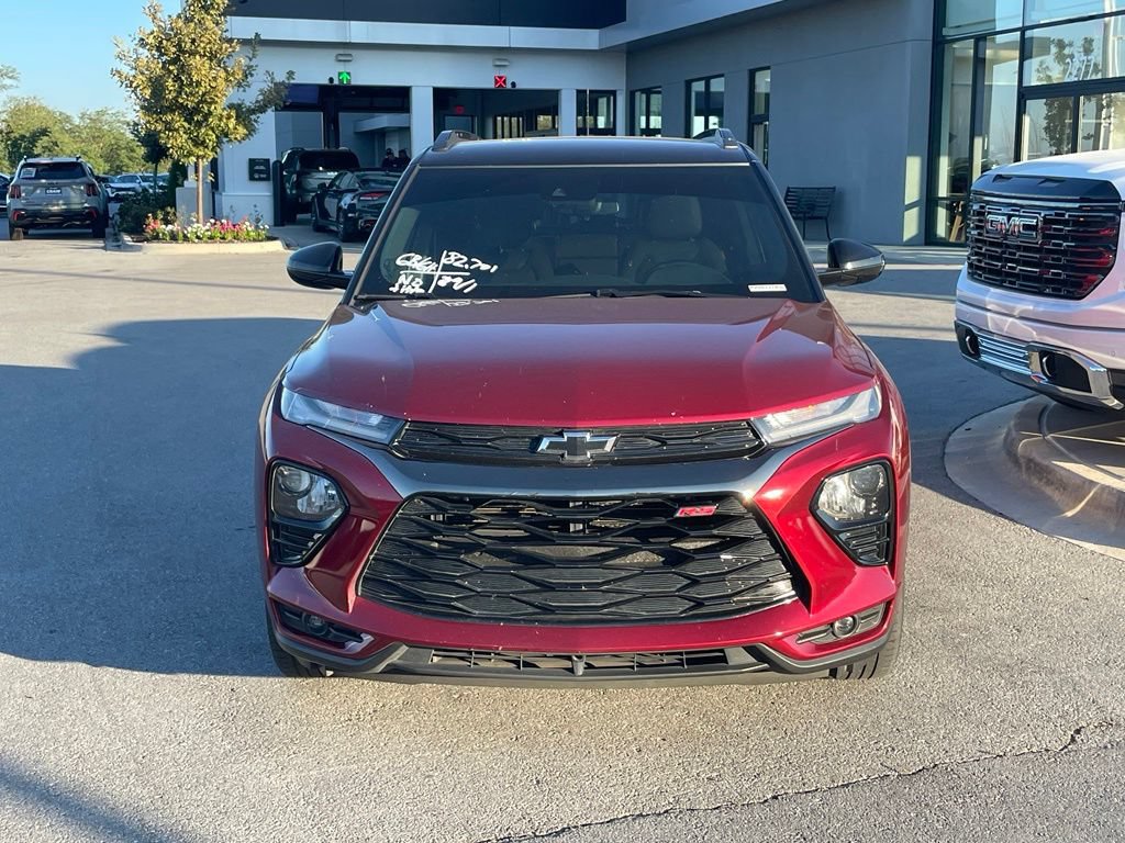 Used 2023 Chevrolet TrailBlazer RS FWD image 2