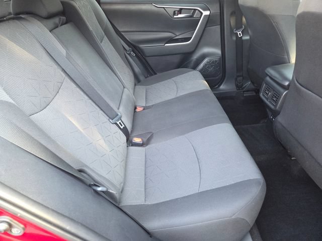 Used 2020 Toyota RAV4 XLE w/ Convenience Package AWD/4WD image 6