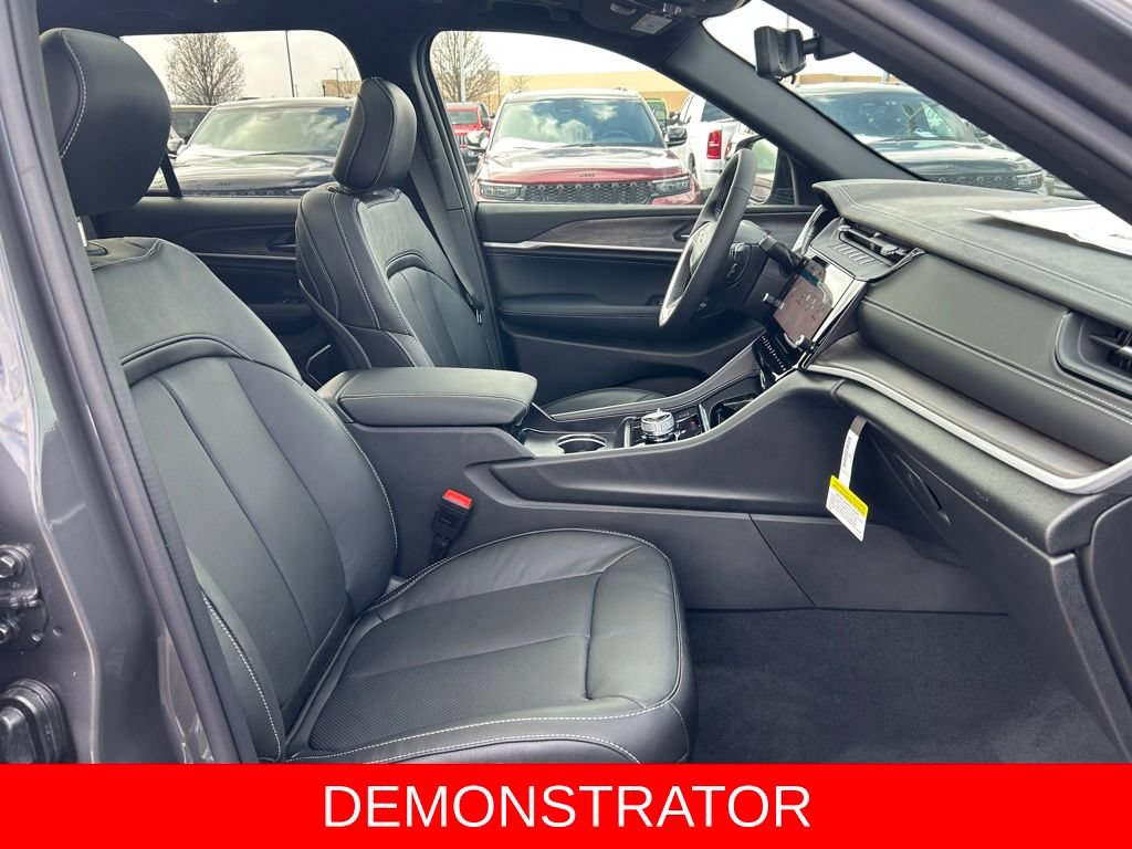 New 2026 Jeep Grand Cherokee Limited AWD/4WD image 26
