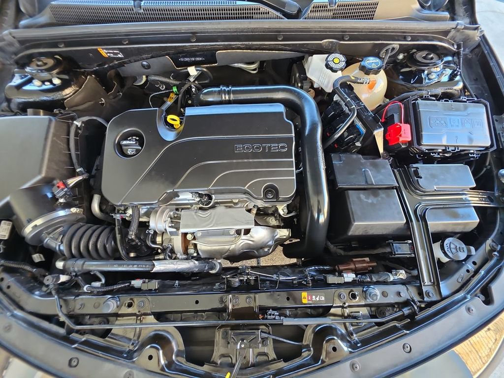 Used 2025 Chevrolet Malibu RS FWD image 31