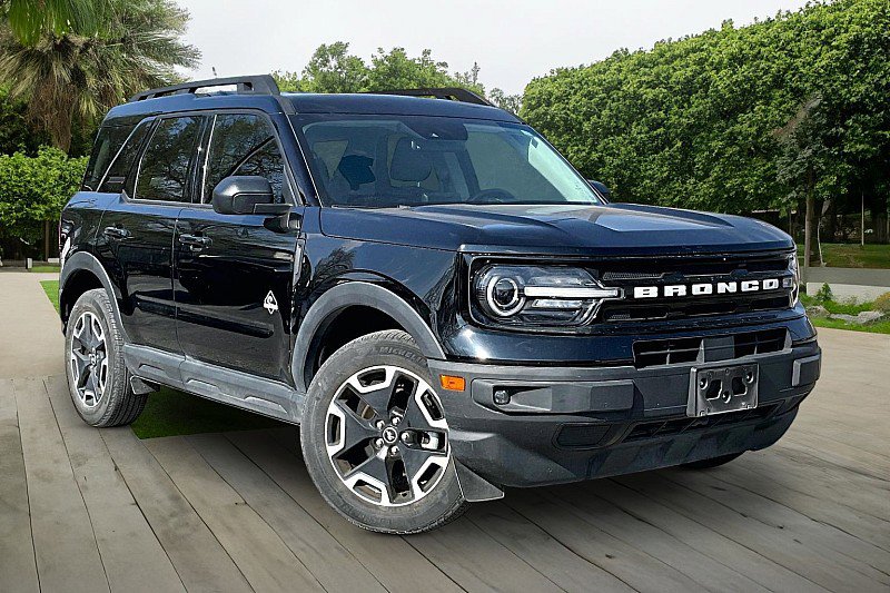 Used 2023 Ford Bronco Sport Outer Banks w/ Tech Package image 11