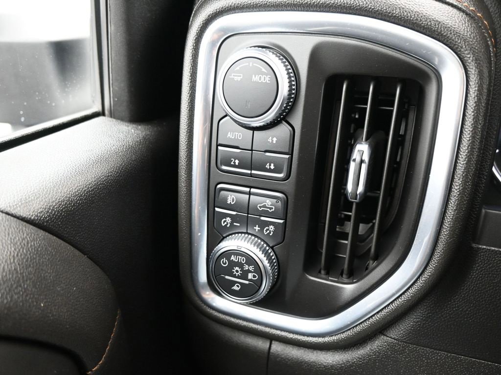 Used 2023 GMC Sierra 3500 AT4 w/ Gooseneck/5TH Wheel Package image 13