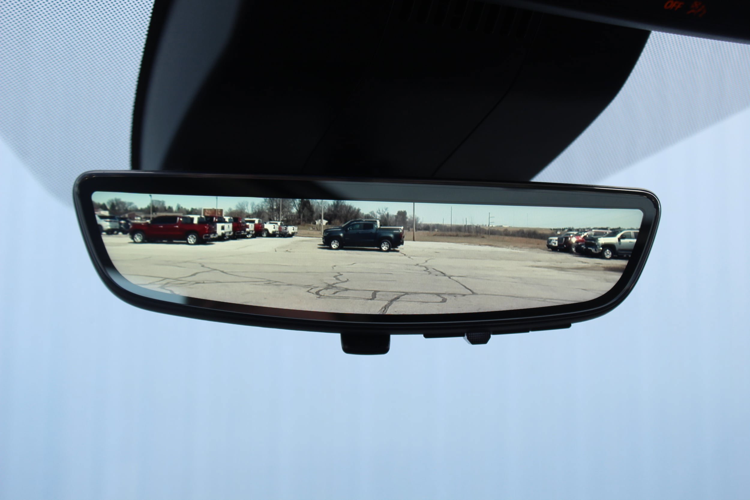 Used 2024 Chevrolet Tahoe High Country AWD/4WD image 13