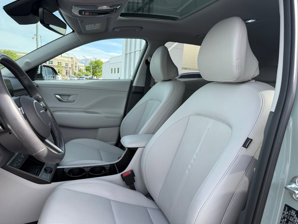 Used 2024 Hyundai Kona Limited AWD/4WD image 16