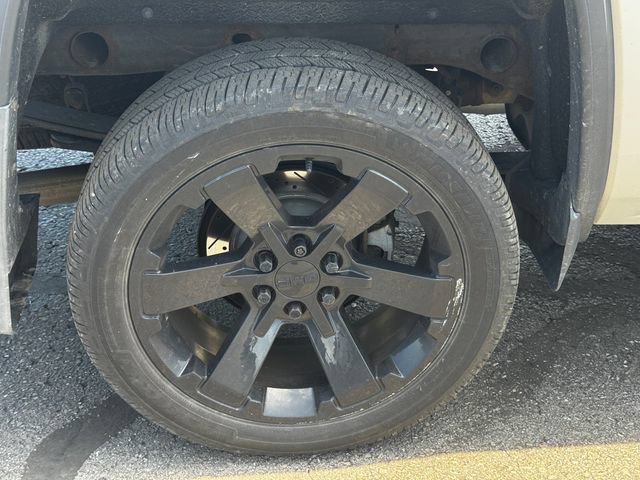 Used 2018 GMC Sierra 1500 Denali AWD/4WD image 12