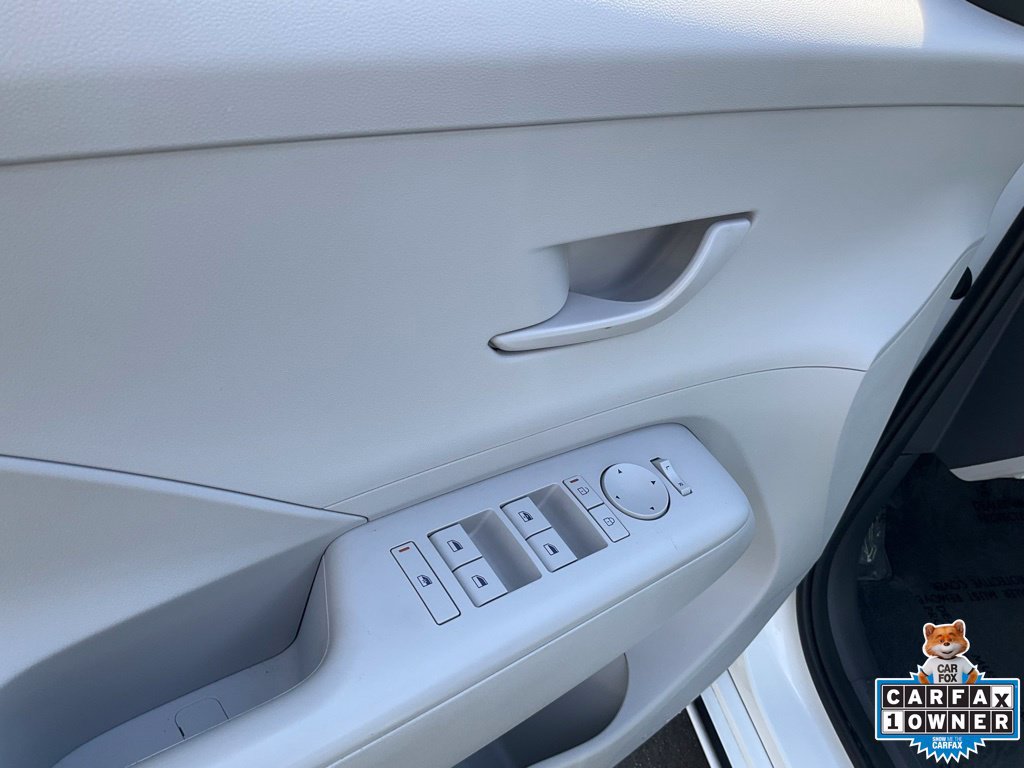 Used 2024 Hyundai Kona SEL FWD image 23