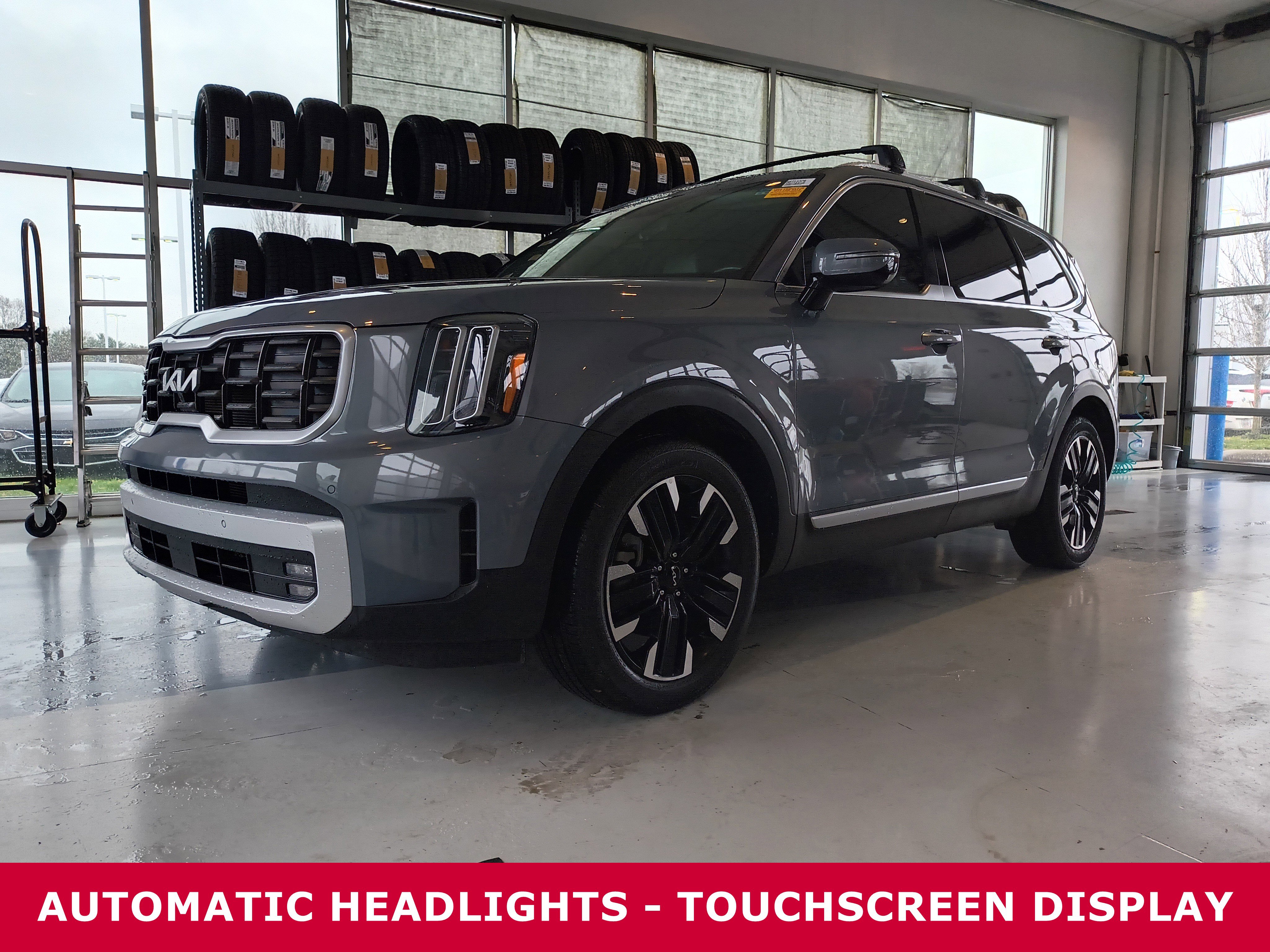Used 2023 Kia Telluride SX Prestige image 2