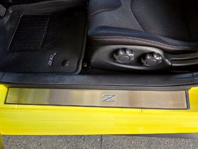 Used 2024 Nissan Z Sport w/ Floor Mat Package RWD image 16