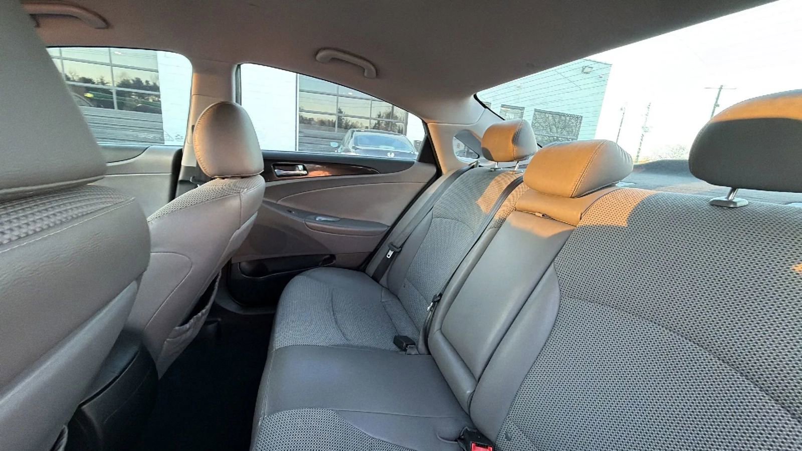 Used 2014 Hyundai Sonata SE image 38