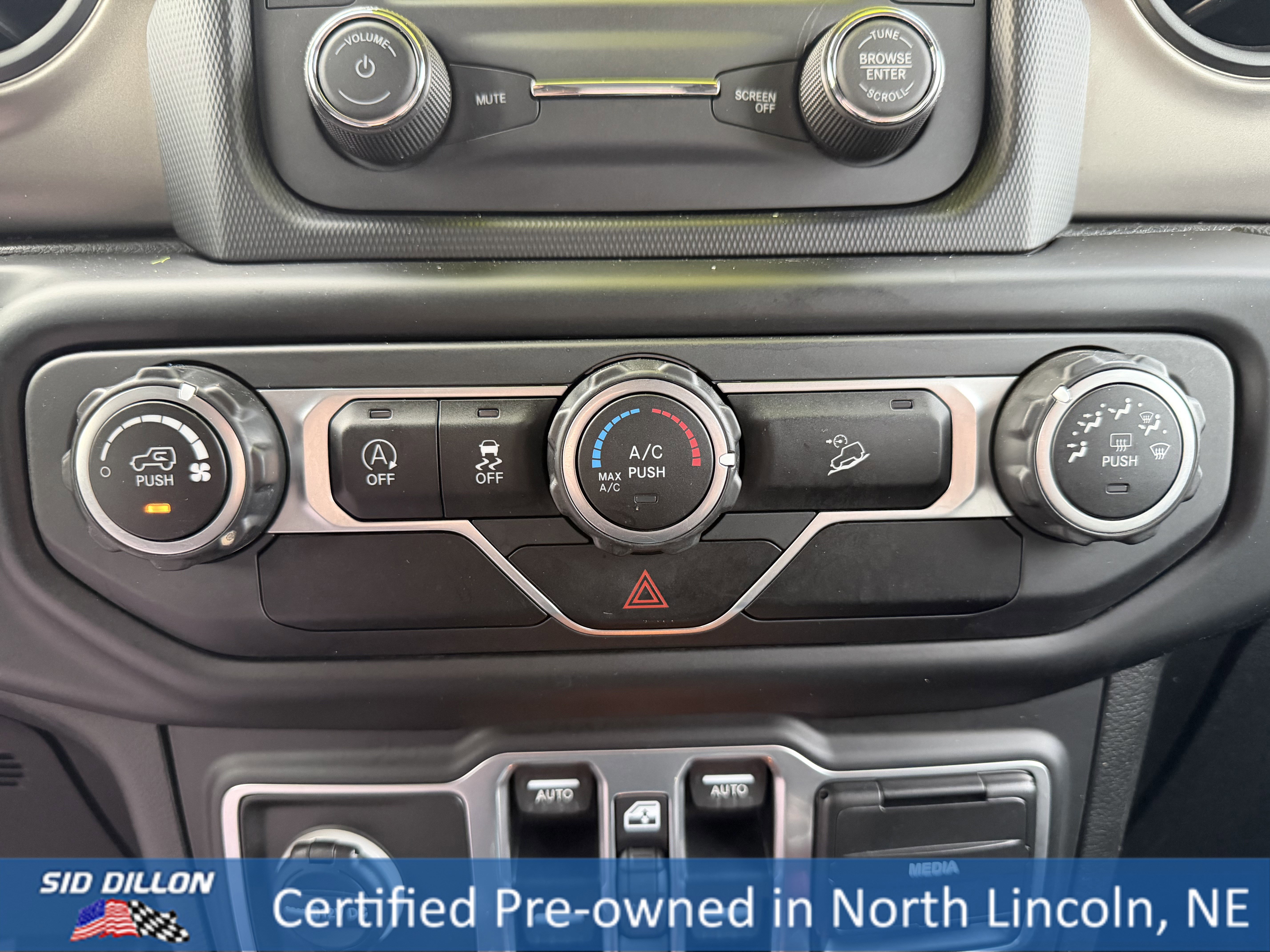 Used 2018 Jeep Wrangler Unlimited Sport S image 16