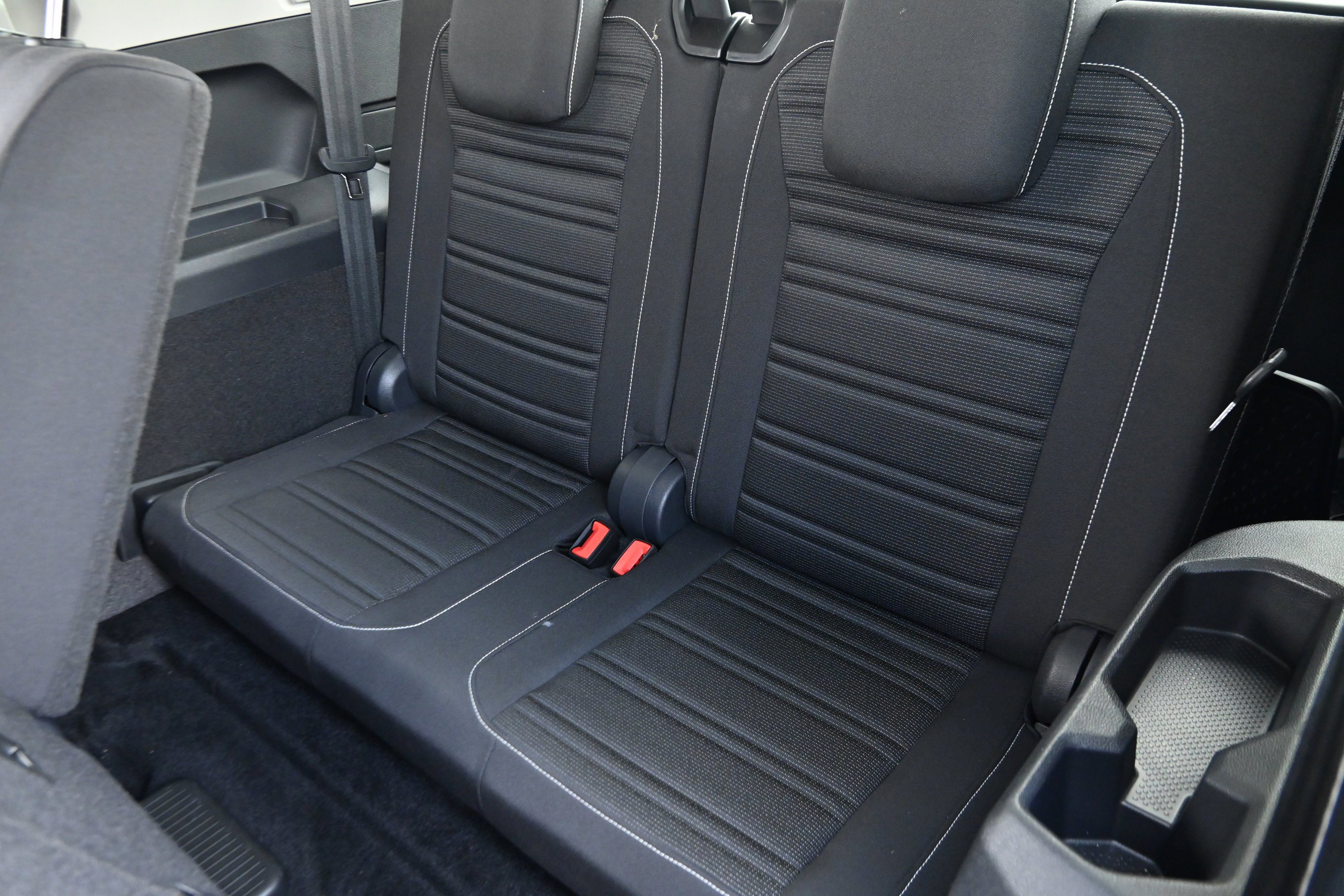 Used 2024 Volkswagen Tiguan S FWD image 14