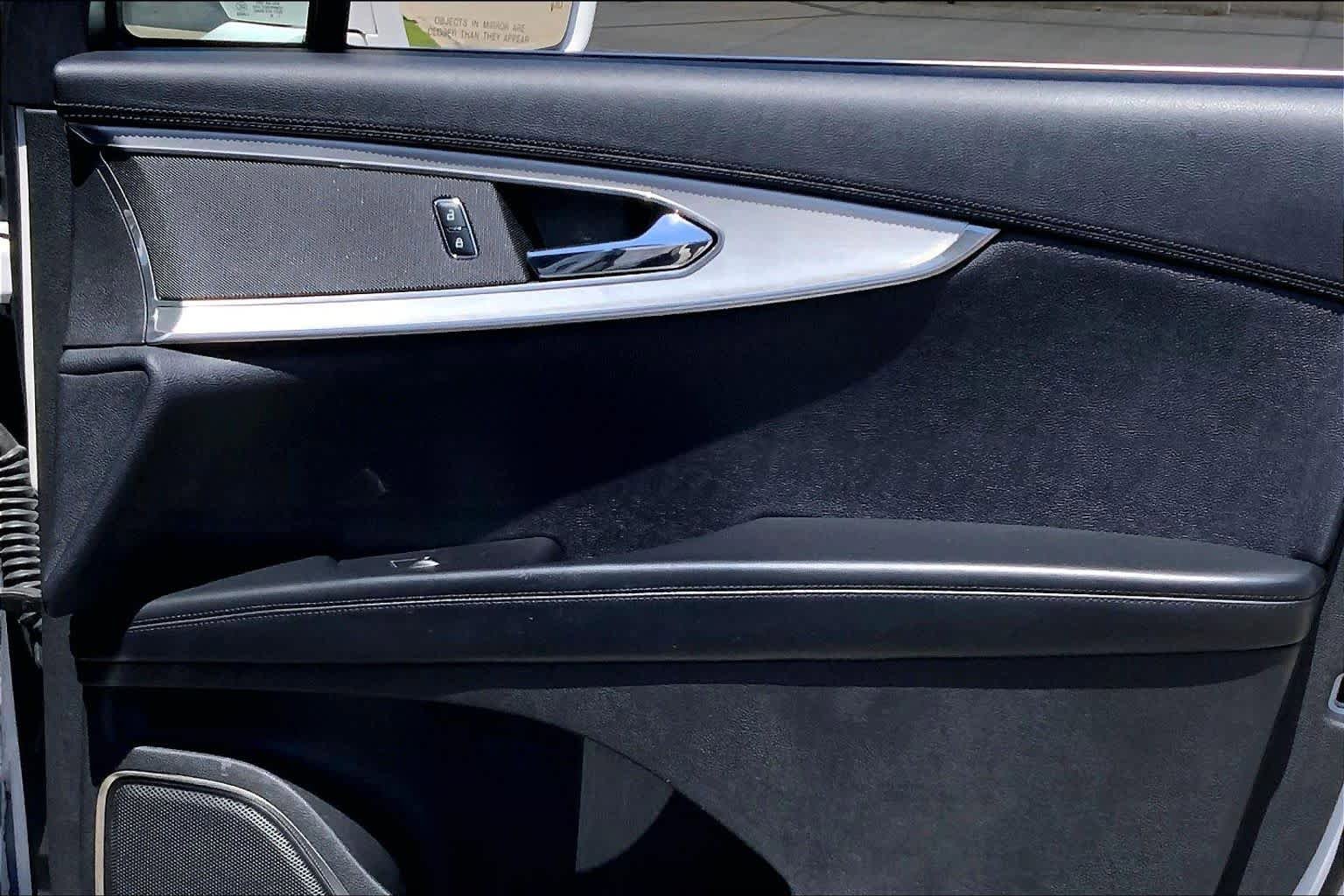 Used 2017 Lincoln MKX Premiere FWD image 22